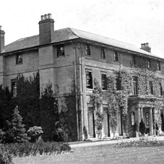 Caddington Hall