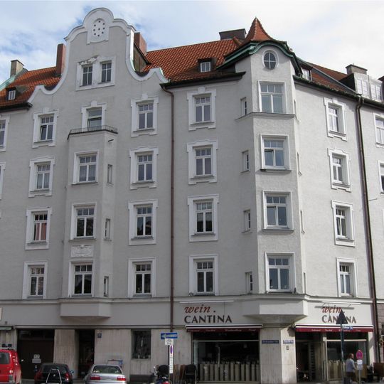 Mietshaus