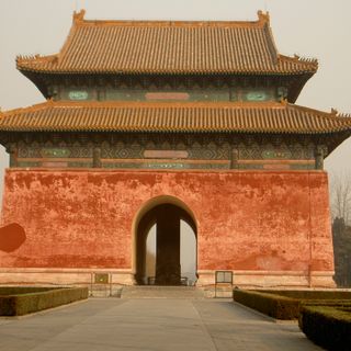 Kaiserliche Grabstätten der Ming- und der Qing-Dynastien