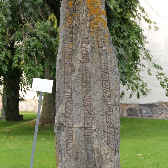 Upplands runinskrifter 61