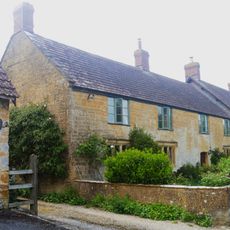Queens Farmhouse And Front Boundary Wall