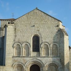 Église Notre-Dame-de-la-Nativité de Fontaines