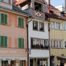 Wohn- und Geschäftshaus