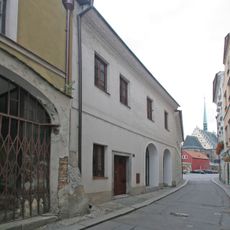 Kostelní 107 (Pardubice)