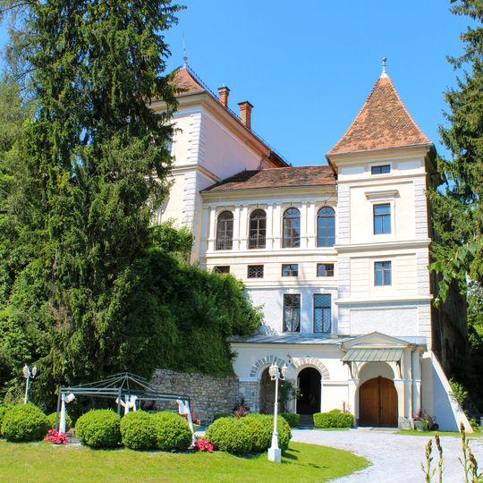 Schloss Greißenegg