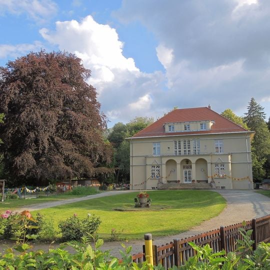 Hauptstraße 84; 84a