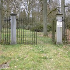 Huis Maarnbergen: inrijhek