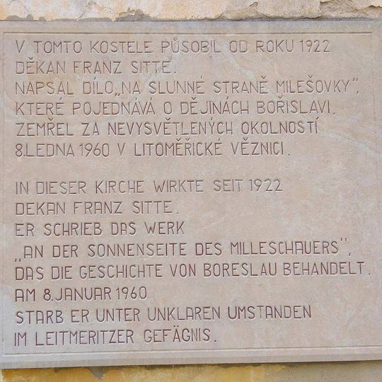 Pamětní deska Franze Sitte na kostele svaté Kateřiny v Bořislavi