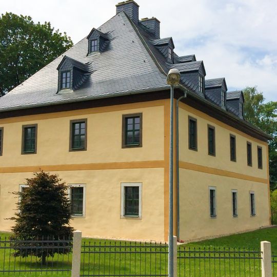 Sogenanntes Oberes Schloss Hammerbrücker Straße 4 + 4a