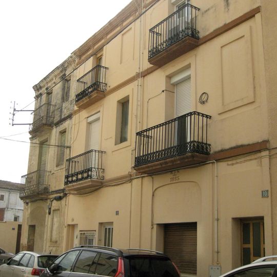 Conjunt d'habitatges al carrer Sant Pere