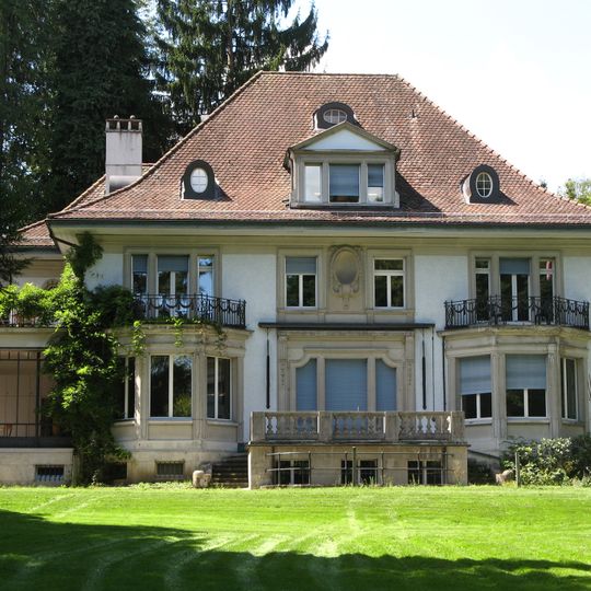 Pavillon de style franc