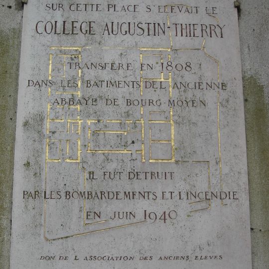 Abbaye de Bourg-Moyen