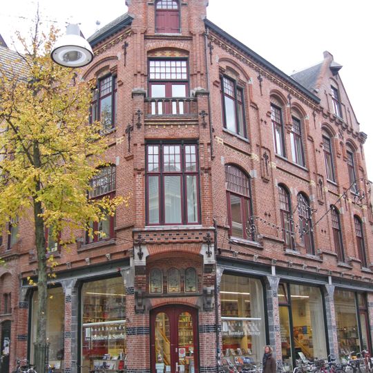 Oude Kijk in 't Jatstraat 15-19