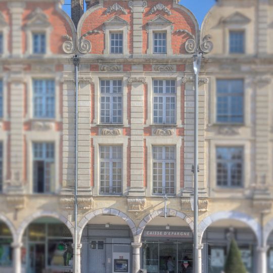 Immeuble, 23 place des Héros