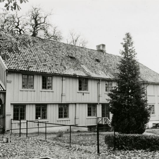 Solgry skrivergården