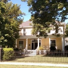 Bedford Brown Bethell House