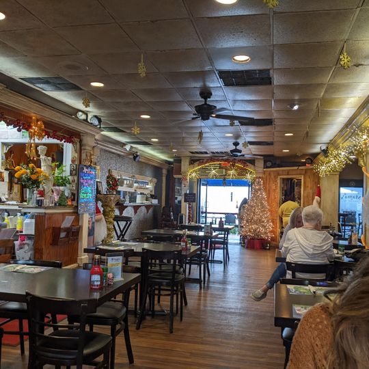 Mama's Greek Cuisine