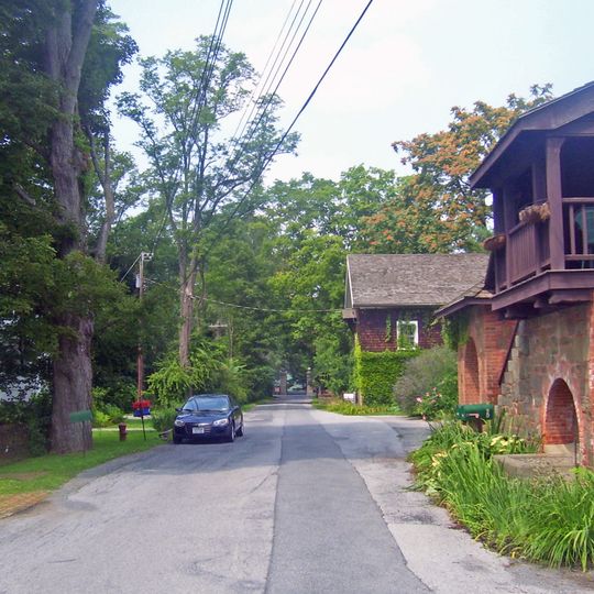Vanderbilt Lane Historic District