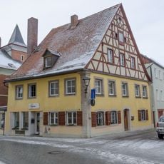 Martin-Luther-Platz 4