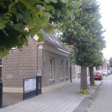Grotestraat 21, Waalwijk