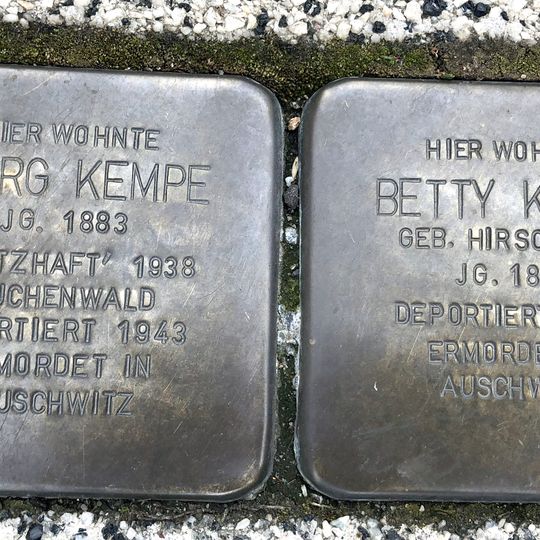 Stolperstein en memoria de Betty Kempe