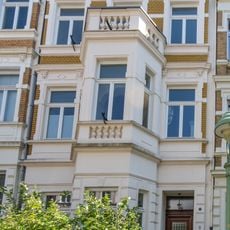 Johannes-Henry-Straße 2