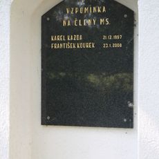 Pamětní deska mysliveckého sdružení Radošov