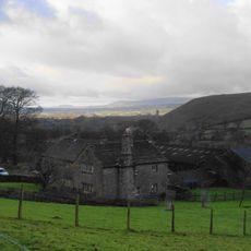 Hook Cliffe Farmhouse and farm building adjoining to west