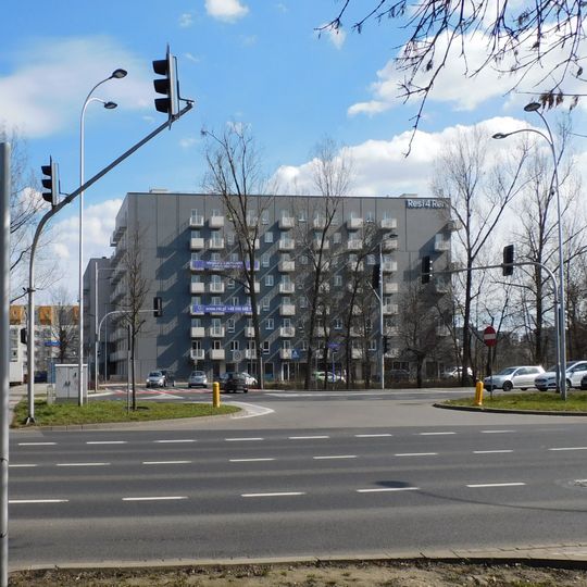 Blok przy ulicy Białej Floty 1