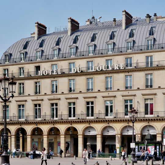 Hôtel du Louvre