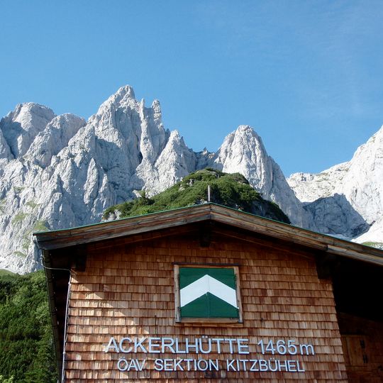 Ackerl Hut