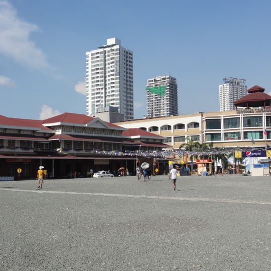 Tutuban Center