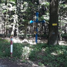 Modrý kříž severně od Velechvína