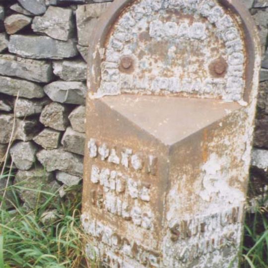 Milestone, E of jct opp to Draughton, 100m above Parking sign