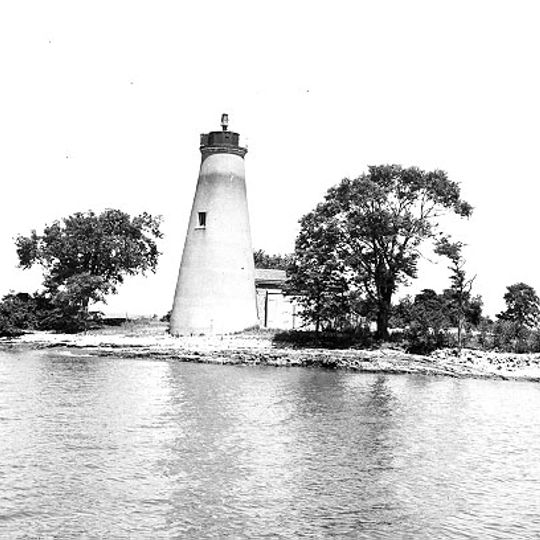 West Sister Island Light