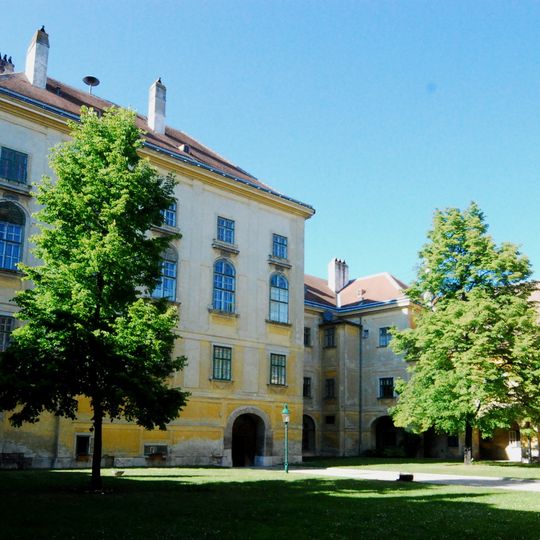 Schloss Mannersdorf am Leithagebirge