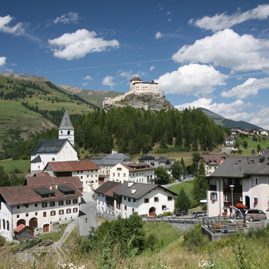 Fontana, baselgia catolic