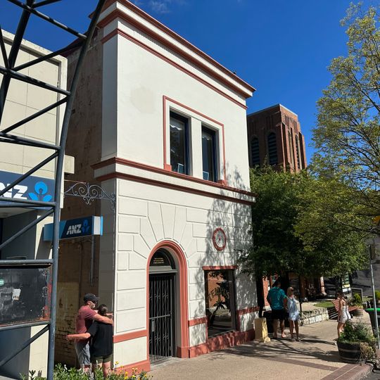 Former bank building