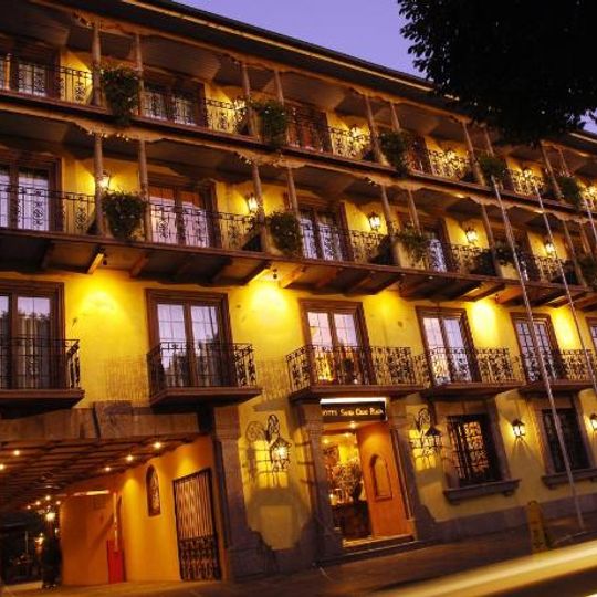 Hotel Santa Cruz Plaza