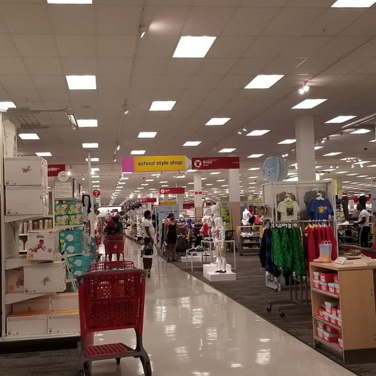 Throggs Neck Shopping Center