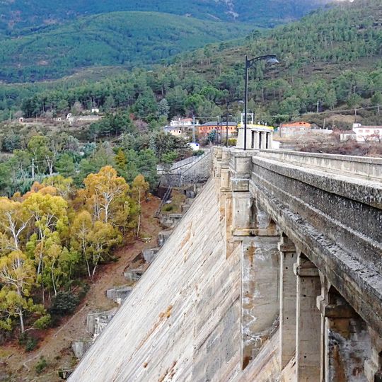 Presa de El Burguillo