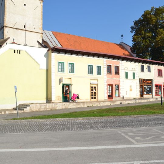 Krámiky pri mestskej veži