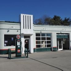 Carlin's Amoco Station