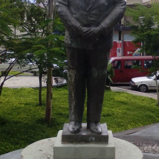 Castelo Branco statue