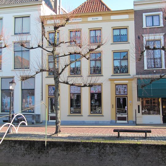 Haven 25, Schoonhoven