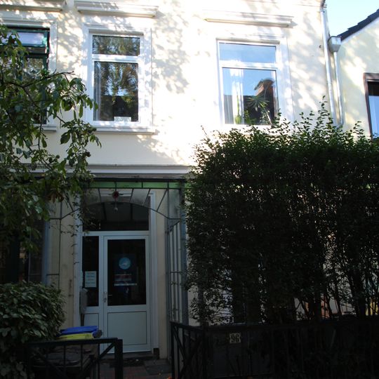 Wohnhaus Kreuzstraße 96