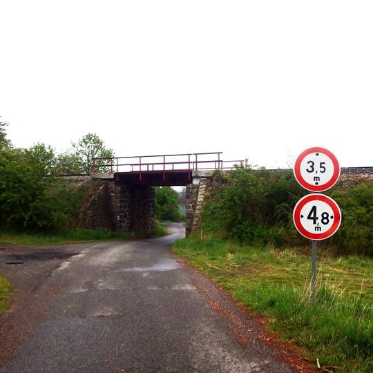 Železniční most v Želině