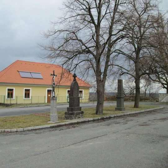 Kříž ve Křtěnově