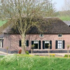 Lekdijk 84, Hagestein