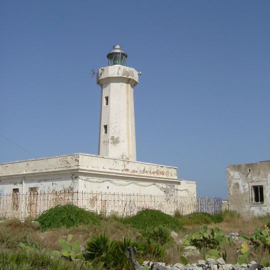 Capo Murro di Porco lighthouse